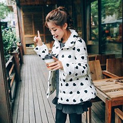 新款A字版爱心绣羽绒服