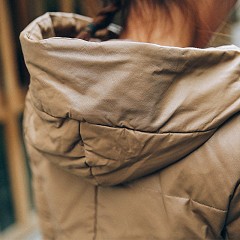冬装新款短款连帽皮羽绒服